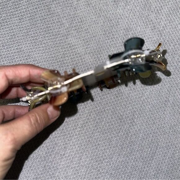 Sunday State Shades of Brown Green Gray Marble Claw Clips set of 8 - Picture 5 of 5